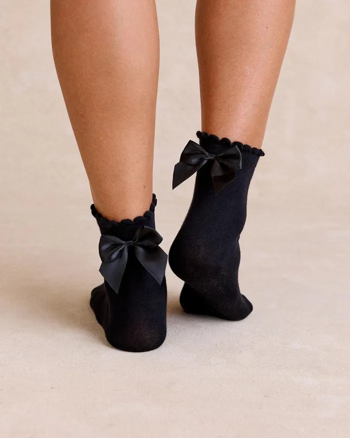 Polin Et Moi Bow Carmen Socks Black Women Socks Polin Et Moi Bow Carmen Socks Black Women Socks