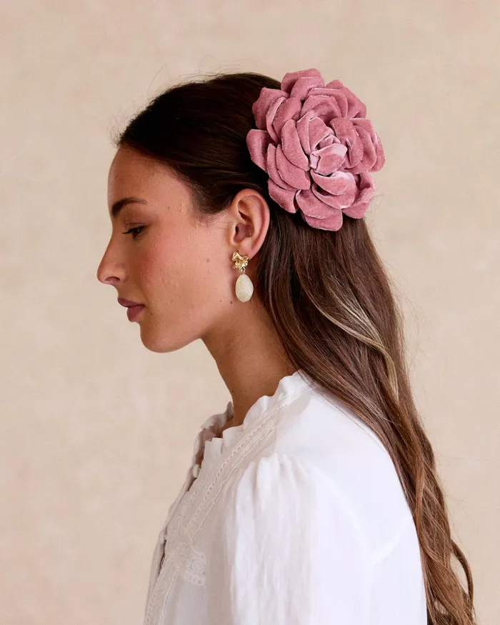 Polin Et Moi Flower Velvet Brooch Lake Makeup Women Hair Accessories Polin Et Moi Flower Velvet Brooch Lake Makeup Women Hair Accessories