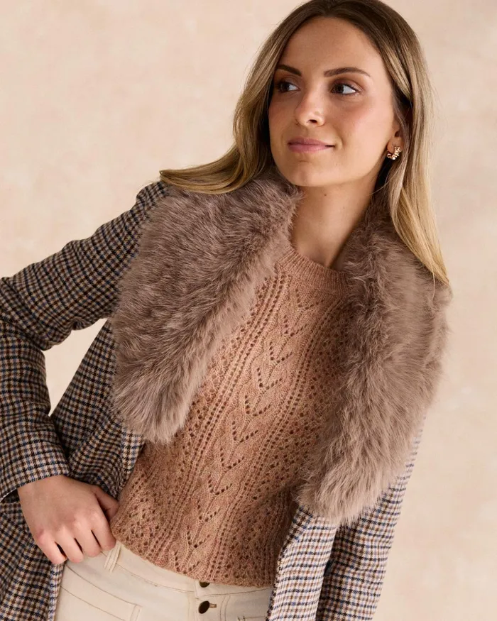 Polin Et Moi Vannes Fur Collar Taupe Women Capes And Wraps Polin Et Moi Vannes Fur Collar Taupe Women Capes And Wraps