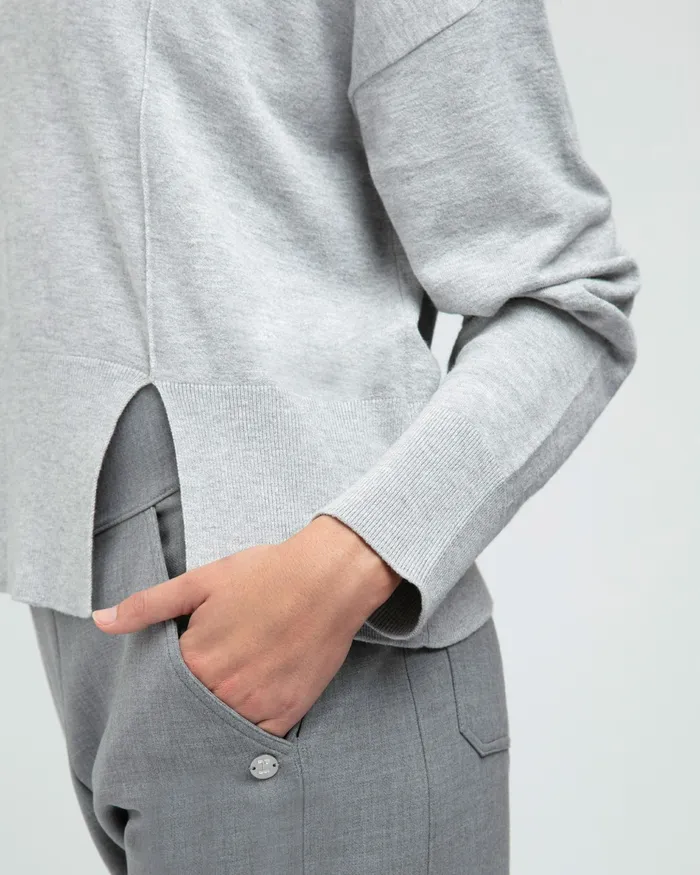 Repetto Womens Knit and Sweats Side Slot Knit Sweater Textured Light Grey