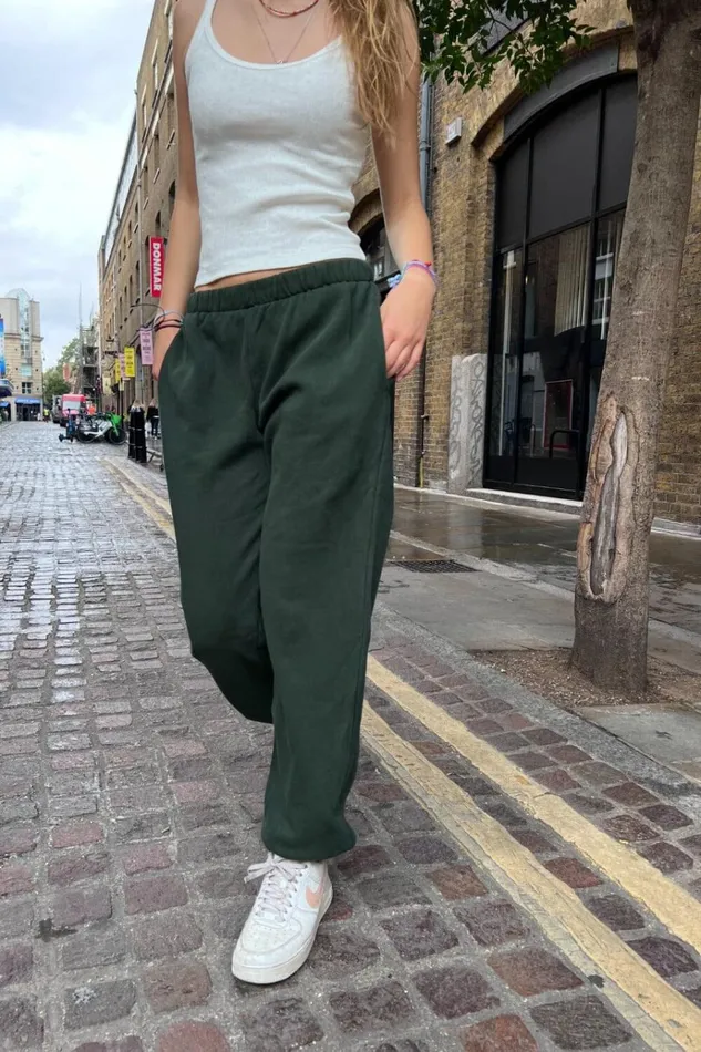 Rosa Sweatpants Dark Green Women Brandy Melville Sweatpants and Sweatshirts