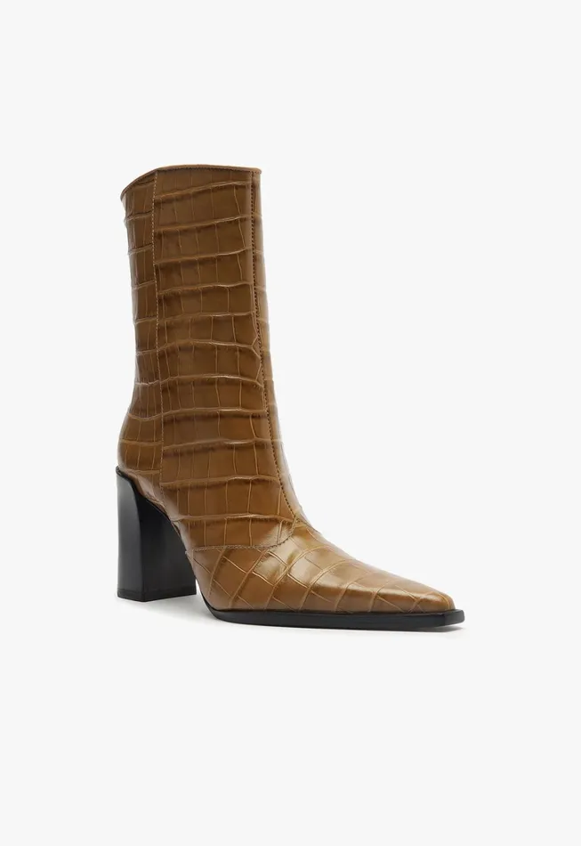 Schutz Shoes Booties Women Raffaela Bootie Light Brown Schutz Shoes Booties Women Raffaela Bootie Light Brown