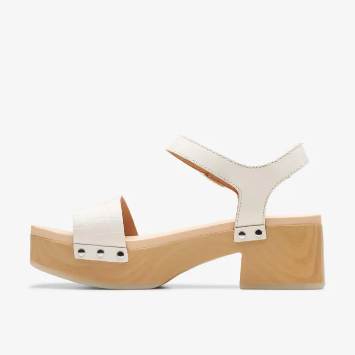 Sivanne Bay Ivory Interest Women Clarks Heels and Pumps