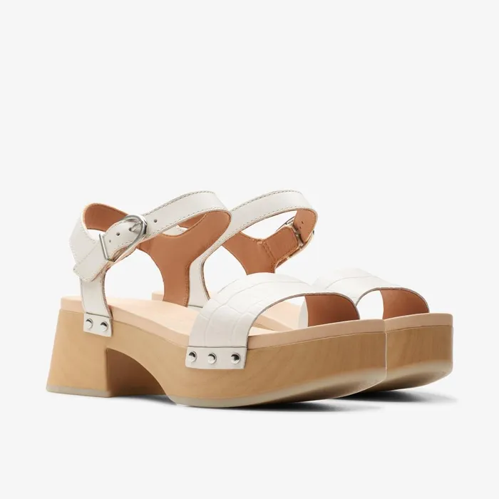 Sivanne Bay Ivory Interest Women Clarks Heels and Pumps