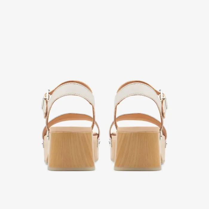 Sivanne Bay Ivory Interest Women Clarks Heels and Pumps