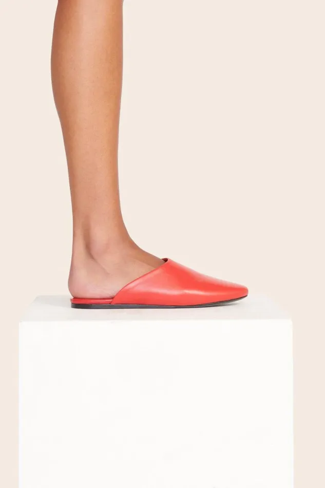 STAUD Mules and Flats Women STAUD ABBY SLIPPER RED ROSE STAUD Mules and Flats Women STAUD ABBY SLIPPER RED ROSE