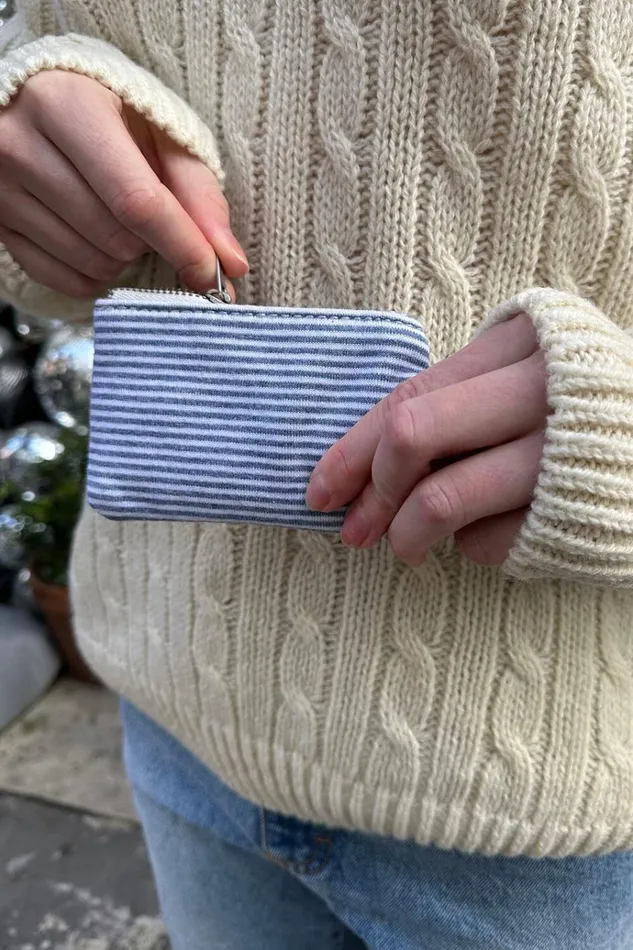 Striped Coin Purse White Faded Blue Stripes Women Brandy Melville Bags and Backpacks