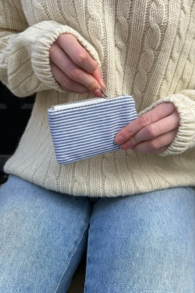 Striped Coin Purse White Faded Blue Stripes Women Brandy Melville Bags and Backpacks