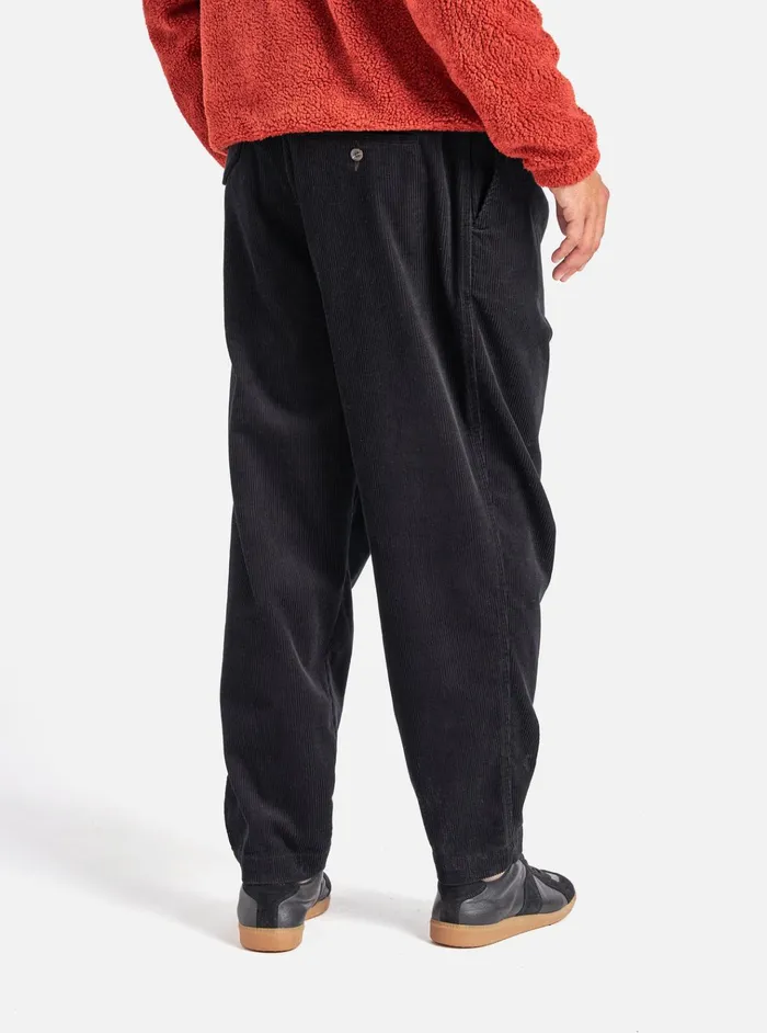 Suiting Men Universal Works Universal Works Pleated Track Pant In Black Cord