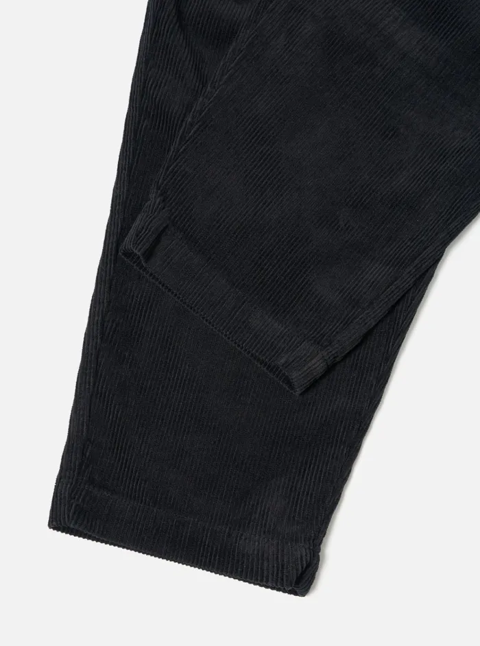 Suiting Men Universal Works Universal Works Pleated Track Pant In Black Cord