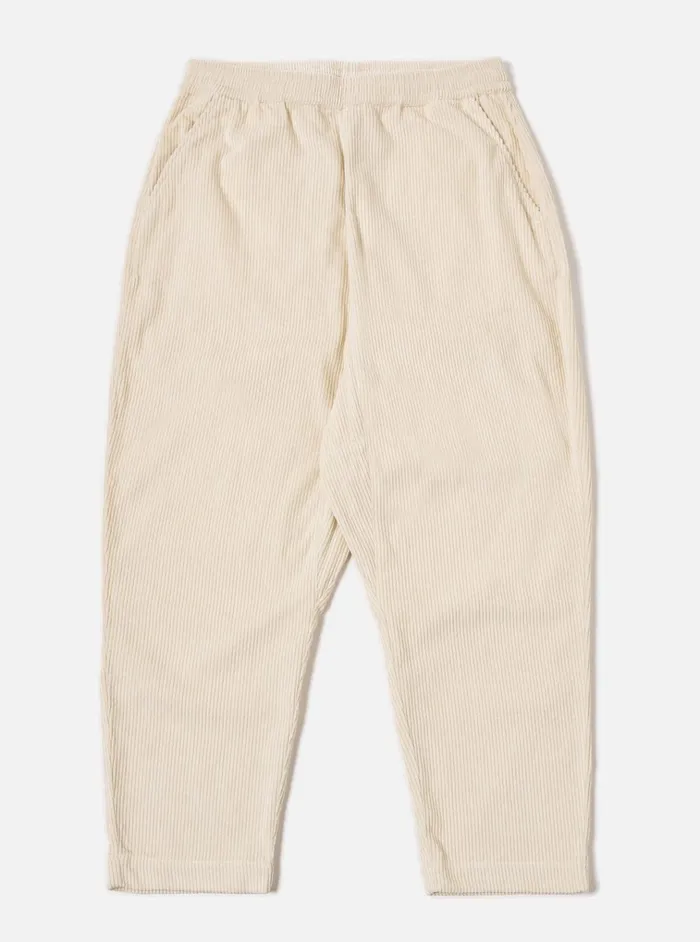 Trousers Men Universal Works Universal Works Braga Pant In Ecru 6 Wale Cord