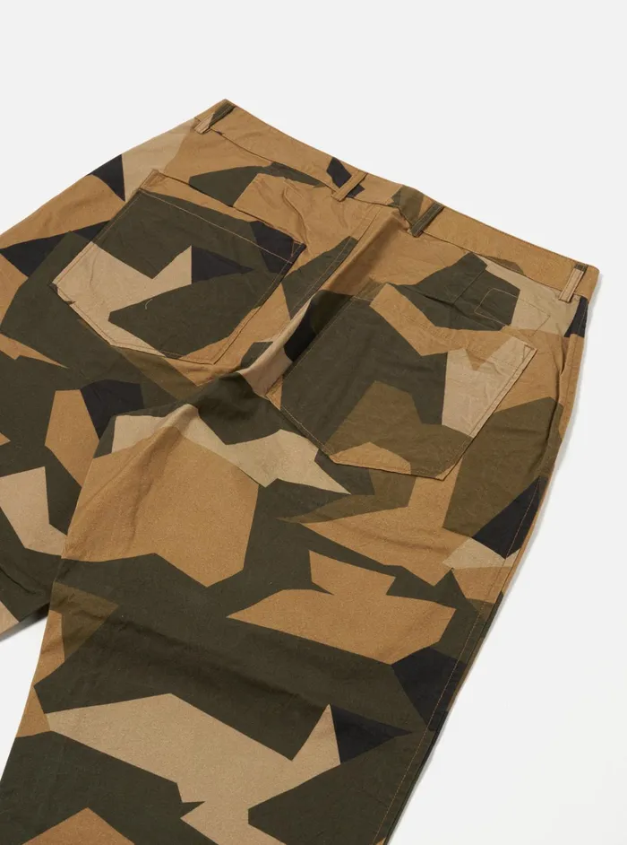 Trousers Men Universal Works Universal Works Duke Pant In Brown Swedish Camo