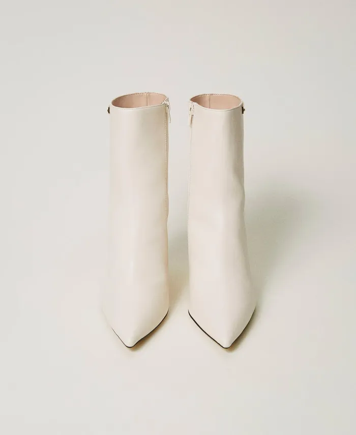 Twinset Ankle Boots With Wedge And Logo Plate Old White Women Heels Twinset Ankle Boots With Wedge And Logo Plate Old White Women Heels