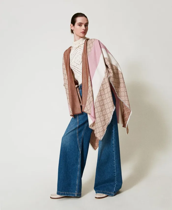Twinset Jacquard Poncho With Oval T All Over Parisienne Pink Stripe Jacquard Women Jackets And Outerwear Twinset Jacquard Poncho With Oval T All Over Parisienne Pink Stripe Jacquard Women Jackets And Outerwear