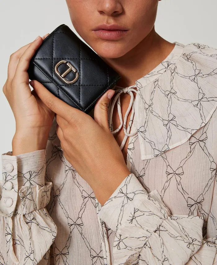 Twinset Quilted Oval T Wallet Black Women Wallets And Keyrings Twinset Quilted Oval T Wallet Black Women Wallets And Keyrings