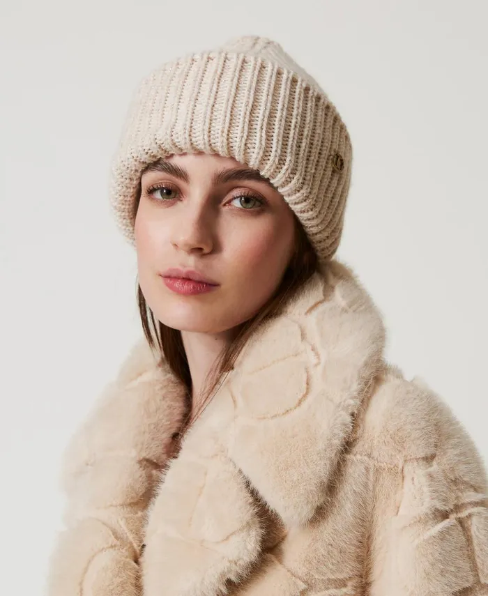 Twinset Ribbed Knit Beanie With Oval T White Cream Women Hats Twinset Ribbed Knit Beanie With Oval T White Cream Women Hats