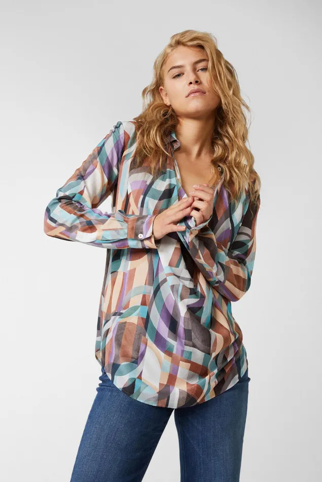 Van Laack Casual Blouses Women Viscose Cowl Neck Blouse With Geometric Print