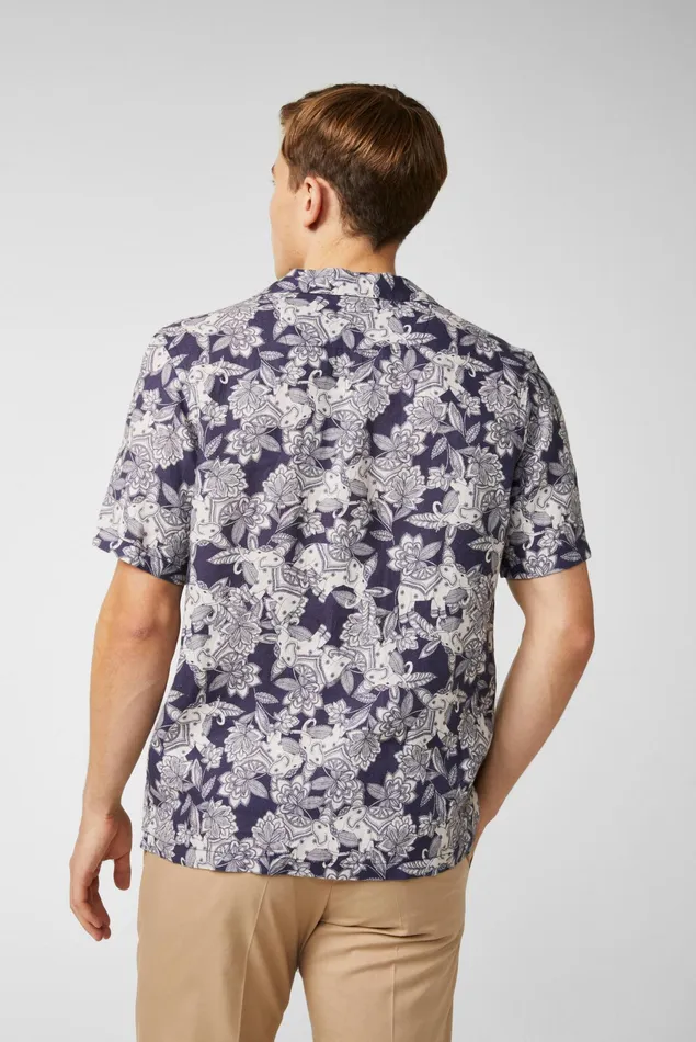 Van Laack Linen Shirts Men Boxy Linen Shirt With Elephant Desert Print Blue Van Laack Linen Shirts Men Boxy Linen Shirt With Elephant Desert Print Blue