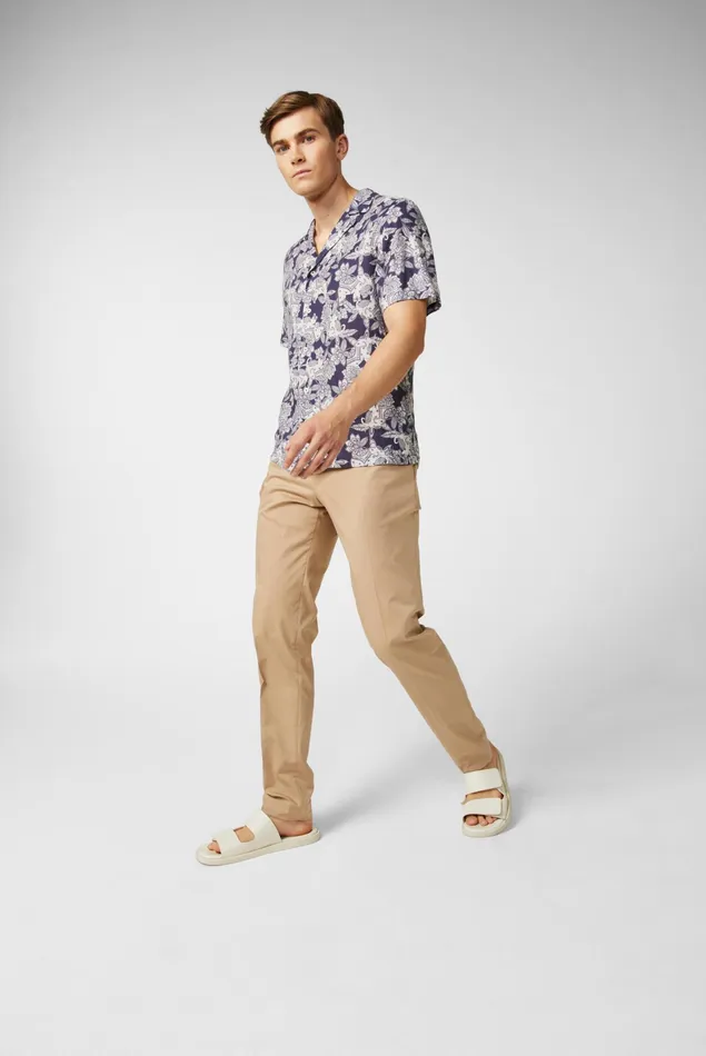 Van Laack Linen Shirts Men Boxy Linen Shirt With Elephant Desert Print Blue Van Laack Linen Shirts Men Boxy Linen Shirt With Elephant Desert Print Blue