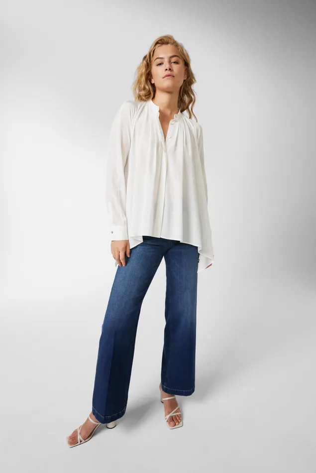 Van Laack Meisterwerk Blouses Women Crepe Blouse With Asymmetric Hem White Van Laack Meisterwerk Blouses Women Crepe Blouse With Asymmetric Hem White