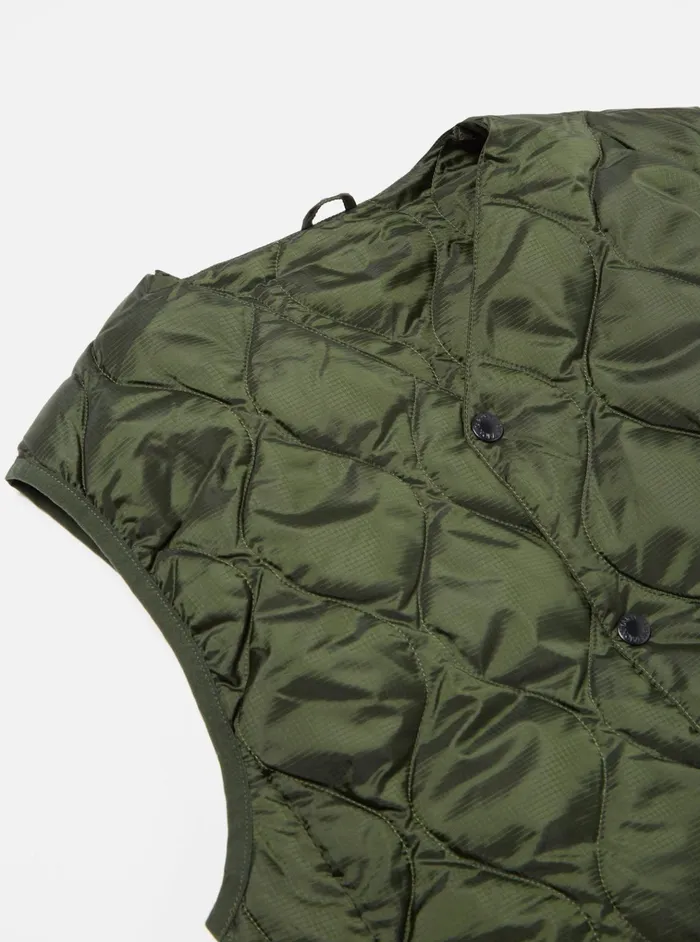 Waistcoats and Gilets Men Universal Works Taion By FCe Packable Down Vest In Olive Nylon RipstopDuck Down