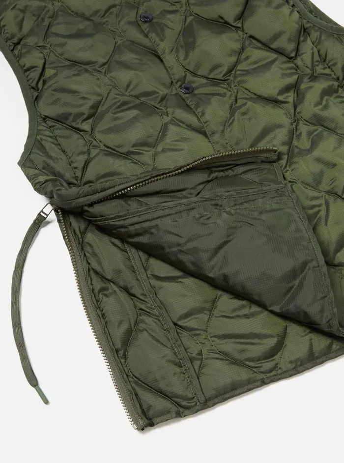 Waistcoats and Gilets Men Universal Works Taion By FCe Packable Down Vest In Olive Nylon RipstopDuck Down