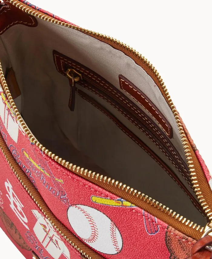 Woman MLB Cardinals Crossbody Cardinals Dooney and Bourke Crossbodies Woman MLB Cardinals Crossbody Cardinals Dooney and Bourke Crossbodies