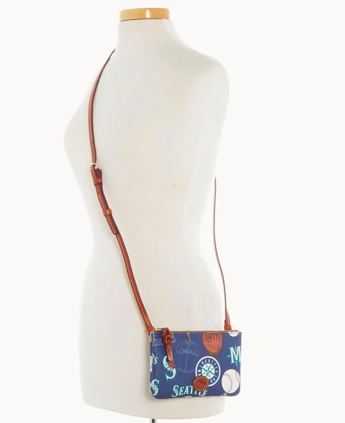 Woman MLB Mariners Top Zip Crossbody Mariners Dooney and Bourke Crossbodies Woman MLB Mariners Top Zip Crossbody Mariners Dooney and Bourke Crossbodies