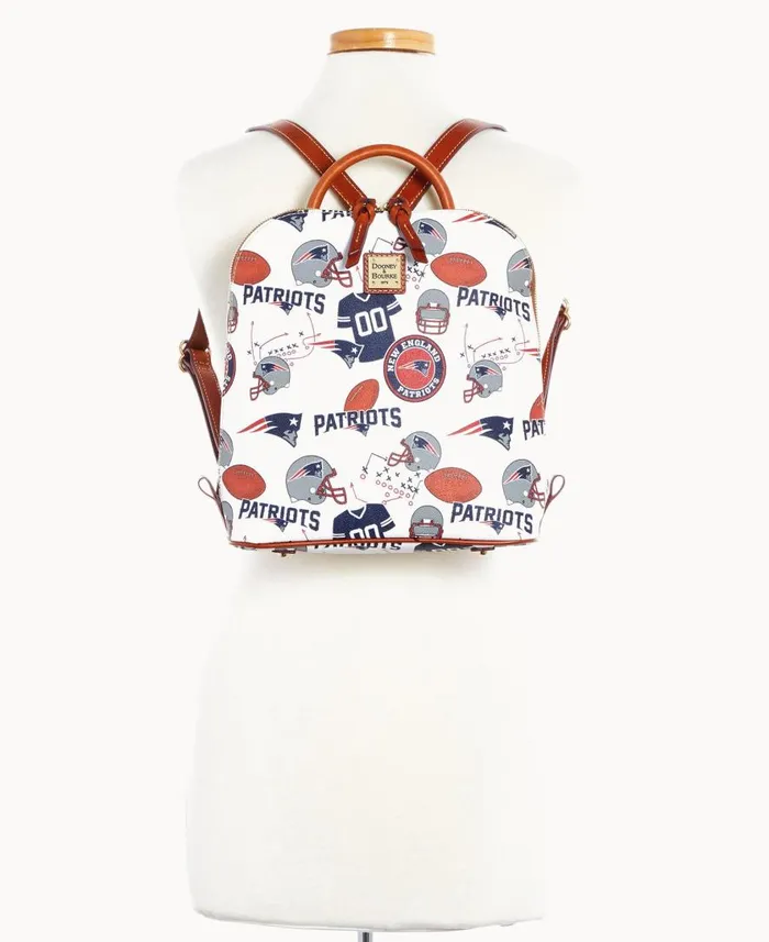 Woman NFL Patriots Zip Pod Backpack Patriots Dooney and Bourke Backpacks Woman NFL Patriots Zip Pod Backpack Patriots Dooney and Bourke Backpacks