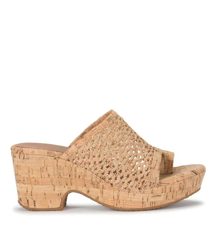 Women Bethie Wedge Sandal Natural Cork Baretraps Slides and Slip On Sandals