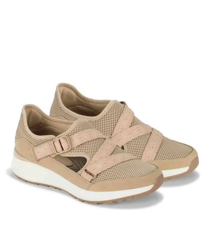 Women Bianna Slip On Sneaker Sand Baretraps Flats and Loafers
