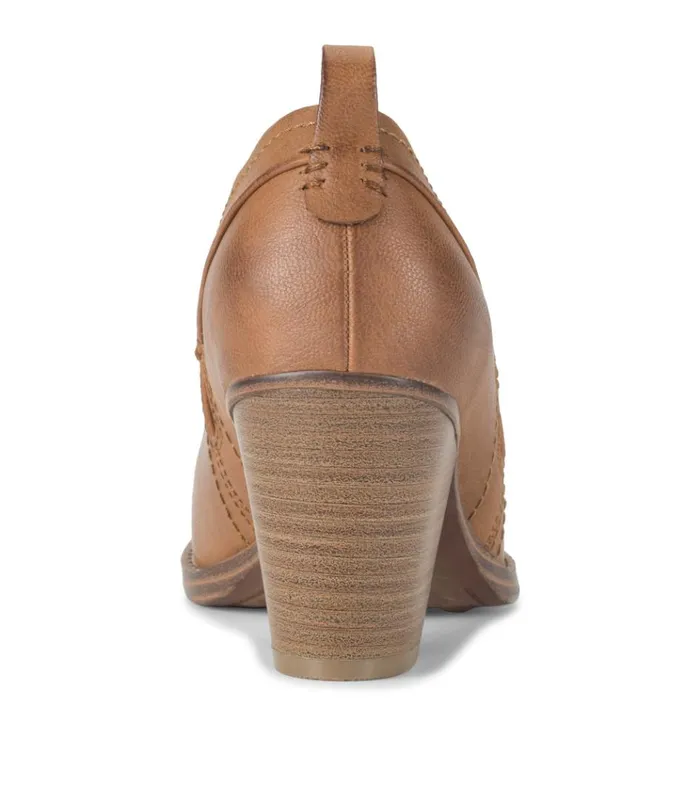 Women Caroline Ankle Bootie Cognac Baretraps Booties