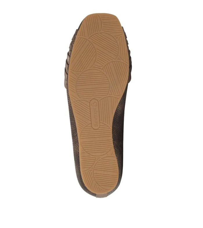 Women Chainey Casual Flat Taupe Metallic Baretraps Flats and Loafers