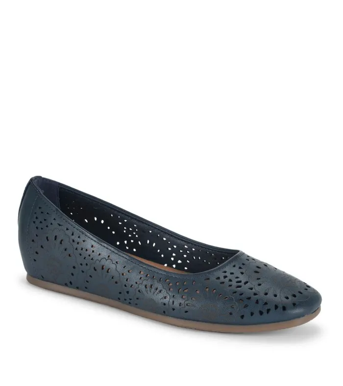 Women Chika Casual Flat Navy Blue Baretraps Flats and Loafers