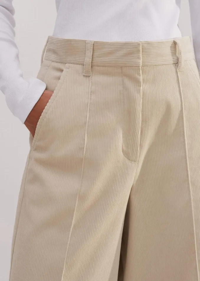 Women Cord Culotte Winter White MEEM