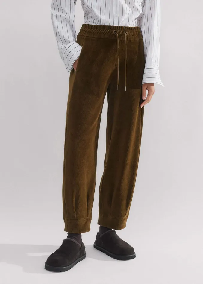Women Cord Velour Statement Sweatpant Treacle MEEM