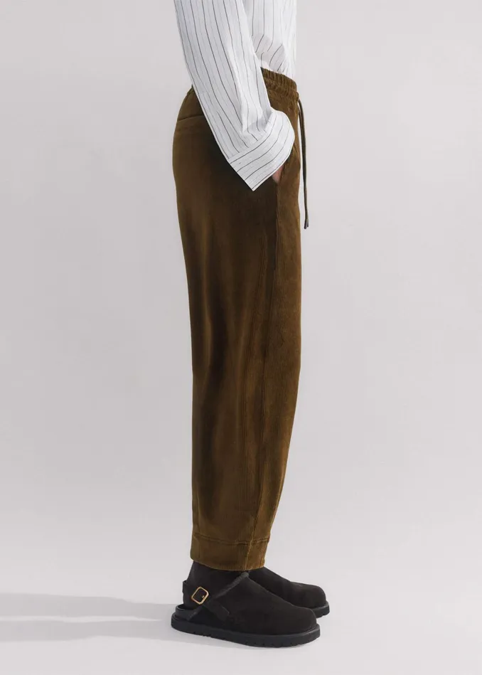 Women Cord Velour Statement Sweatpant Treacle MEEM