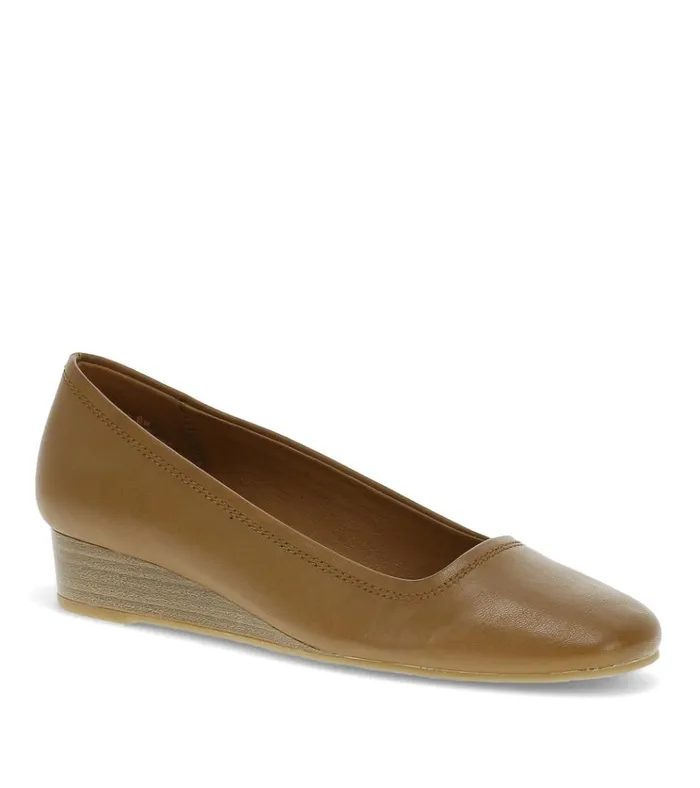 Women Covette Wedge Slip On Walnut Baretraps Dress Shoes