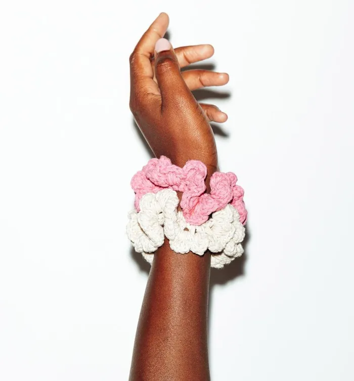 Women Crochet Scrunchie 8211 Ecru Promod Hair Accessories
