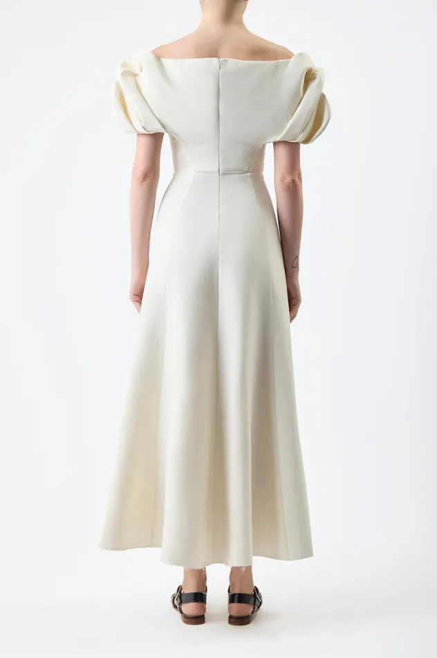 Women Dresses Gabriela Hearst Gwyneth Dress In Ivory Silk Wool Cady