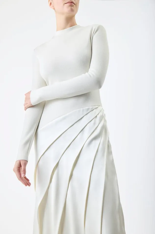 Women Dresses Gabriela Hearst Ismay Pleated Dress In Ivory Silk Satin