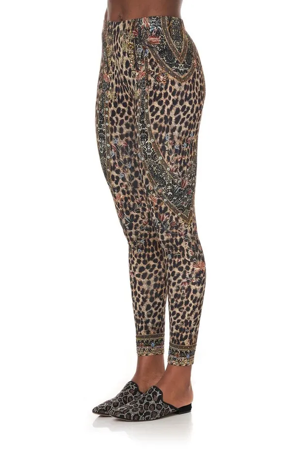 Women Extended Sizes Camilla Leggings Abingdon Palace