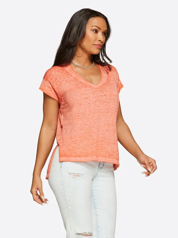 Women Jalin Tee In Paprika Jessica Simpson Tops and Tees