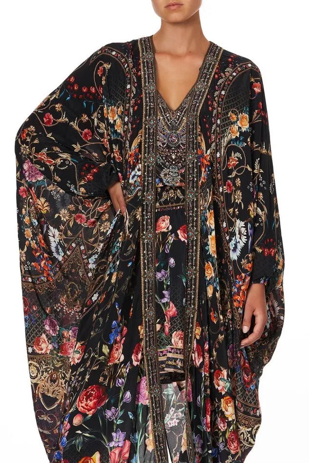 Women Kimonos Camilla Layer With Centre Back Panel Blushing Manor