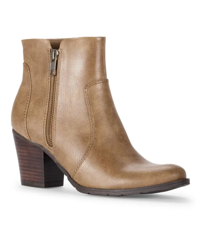 Women Legacy Bootie Clay Baretraps Booties
