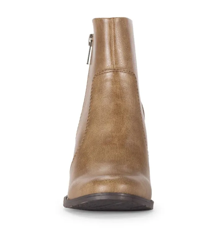 Women Legacy Bootie Clay Baretraps Booties