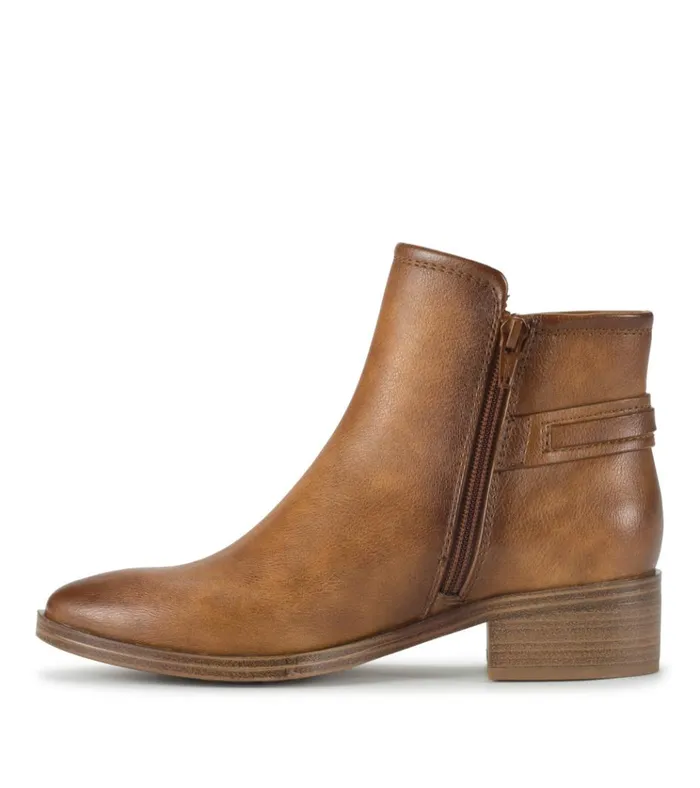 Women Maddy Bootie Cognac Baretraps Booties