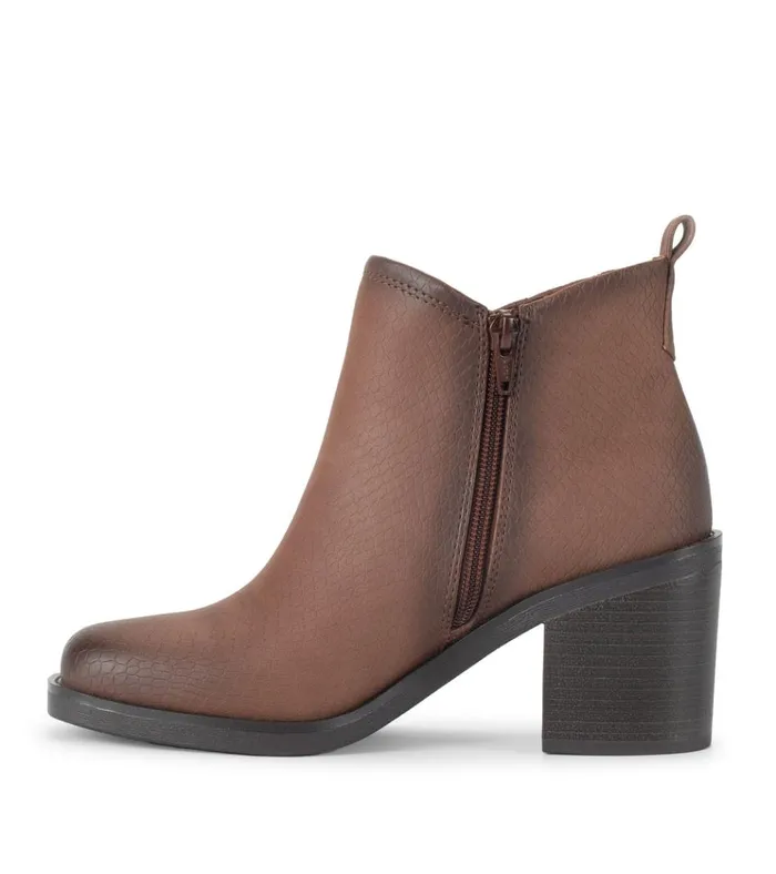 Women Maria Block Heel Bootie Oak Baretraps Booties