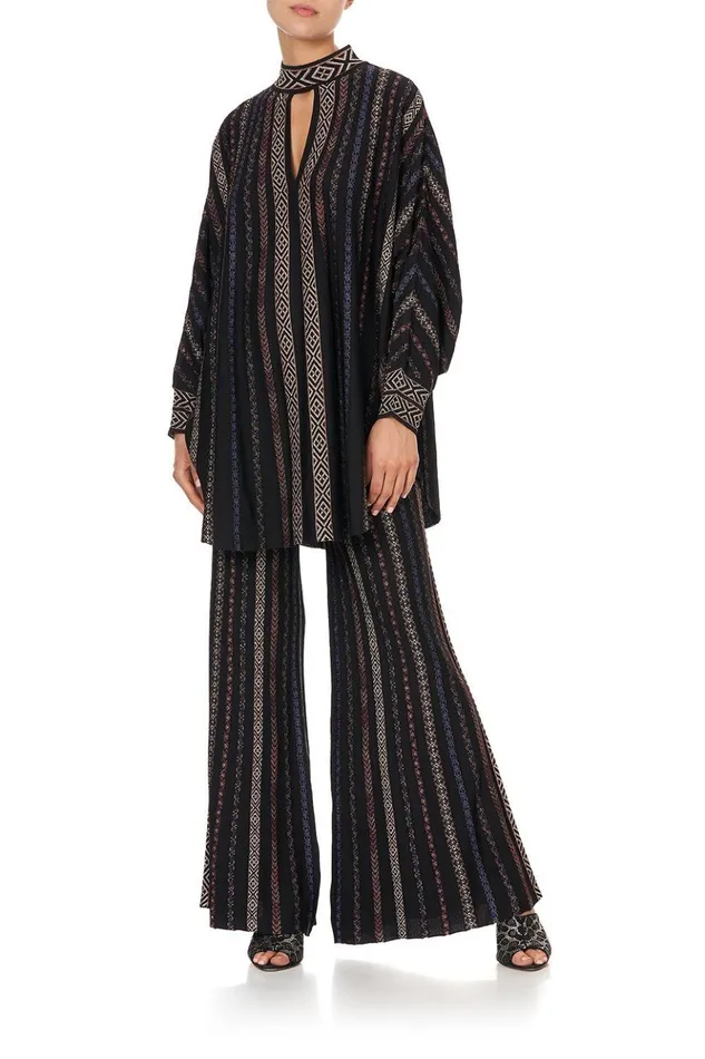 Women Mini Dresses Camilla Knitted Kaftan With Neckband Swinging Sixties