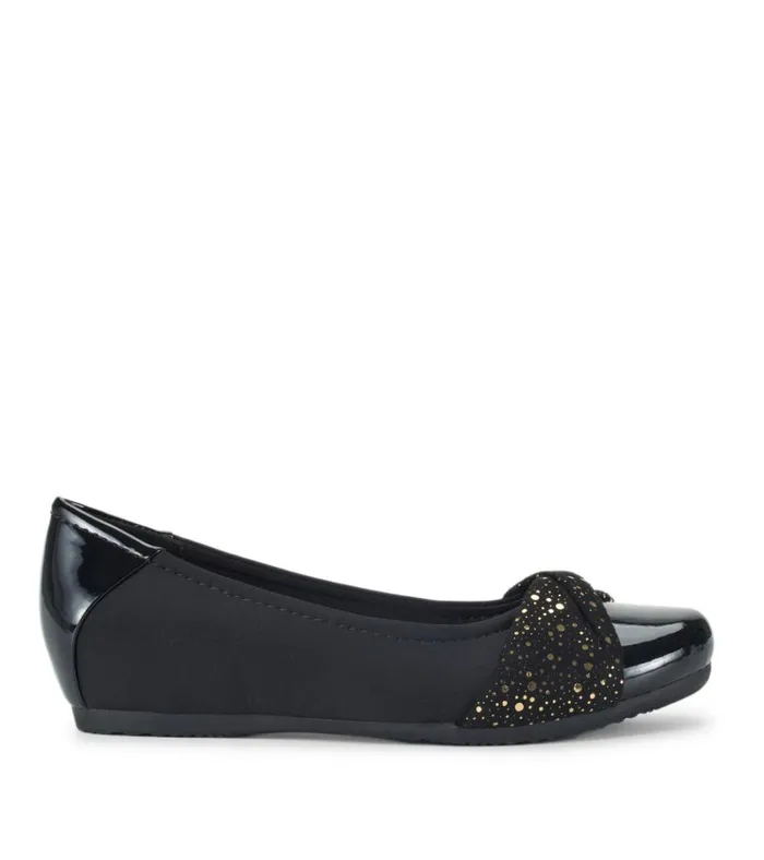 Women Mitsy Casual Flat Black Patent Baretraps Flats and Loafers
